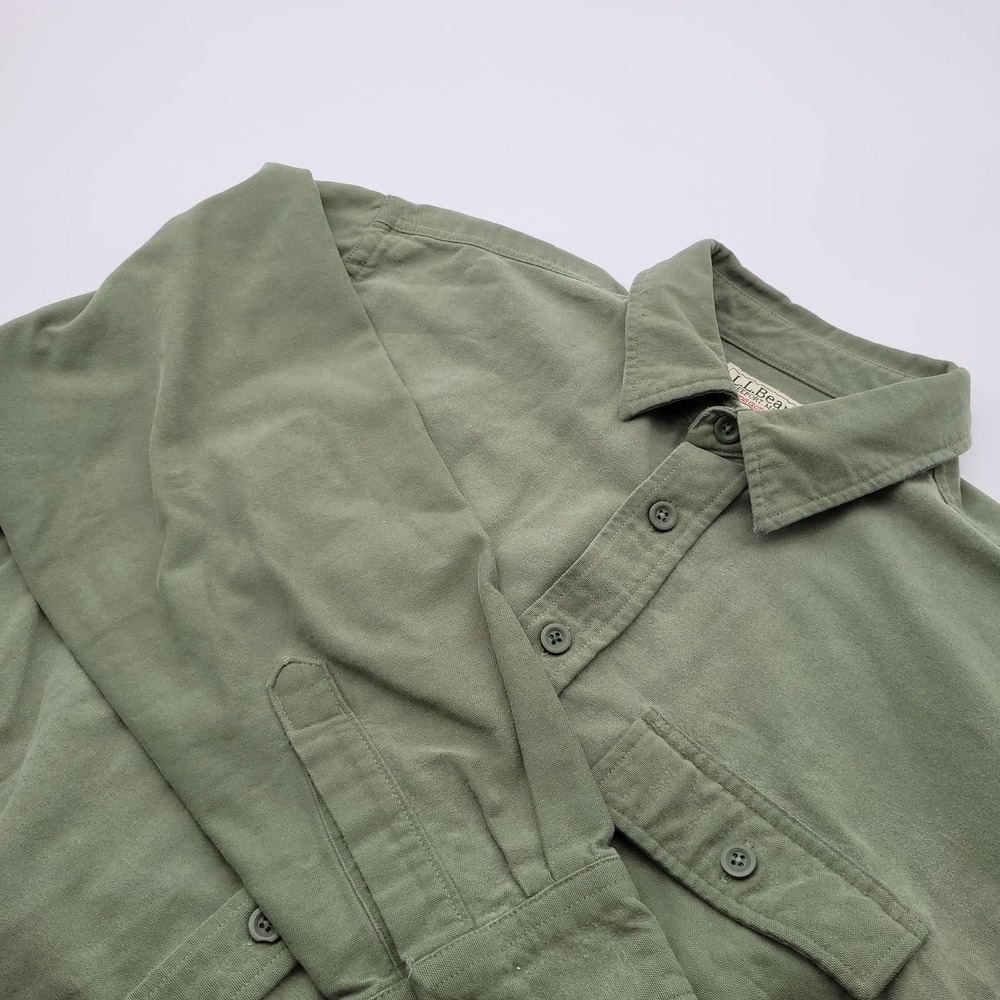 L.L, Bean Men's Long Sleeve Shirt Chamois Cloth Size L